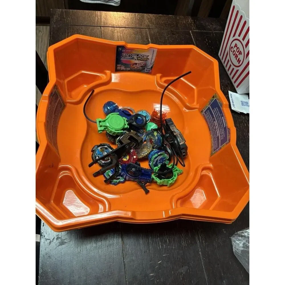 Beyblades Lot